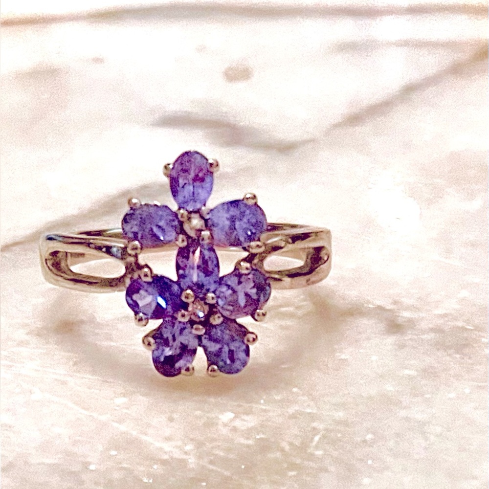 Authentic Tanzanite flower ring over 2 carets set in 925 sterling silver